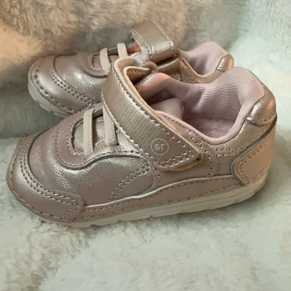 Stride Rite SM size 4.5 Grover sneakers in champagne - Picture 9 of 11
